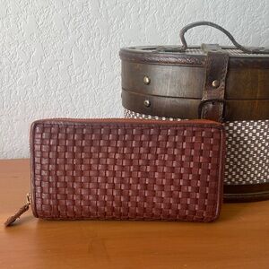 Genuine Woven Leather Zip-Around Wallet - Brown Ashwood